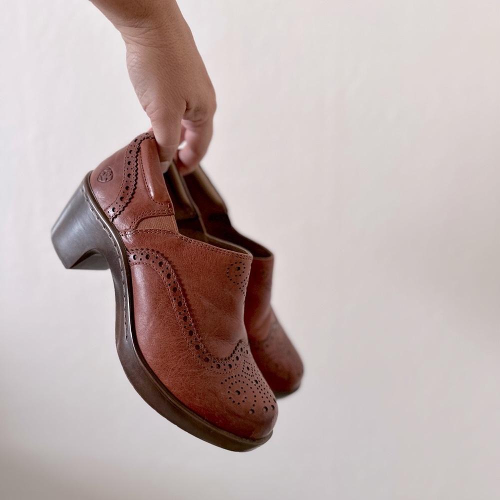 Ariat Bradford Leather Wingtip Style Platform | Clog Bootie | 7.5 b